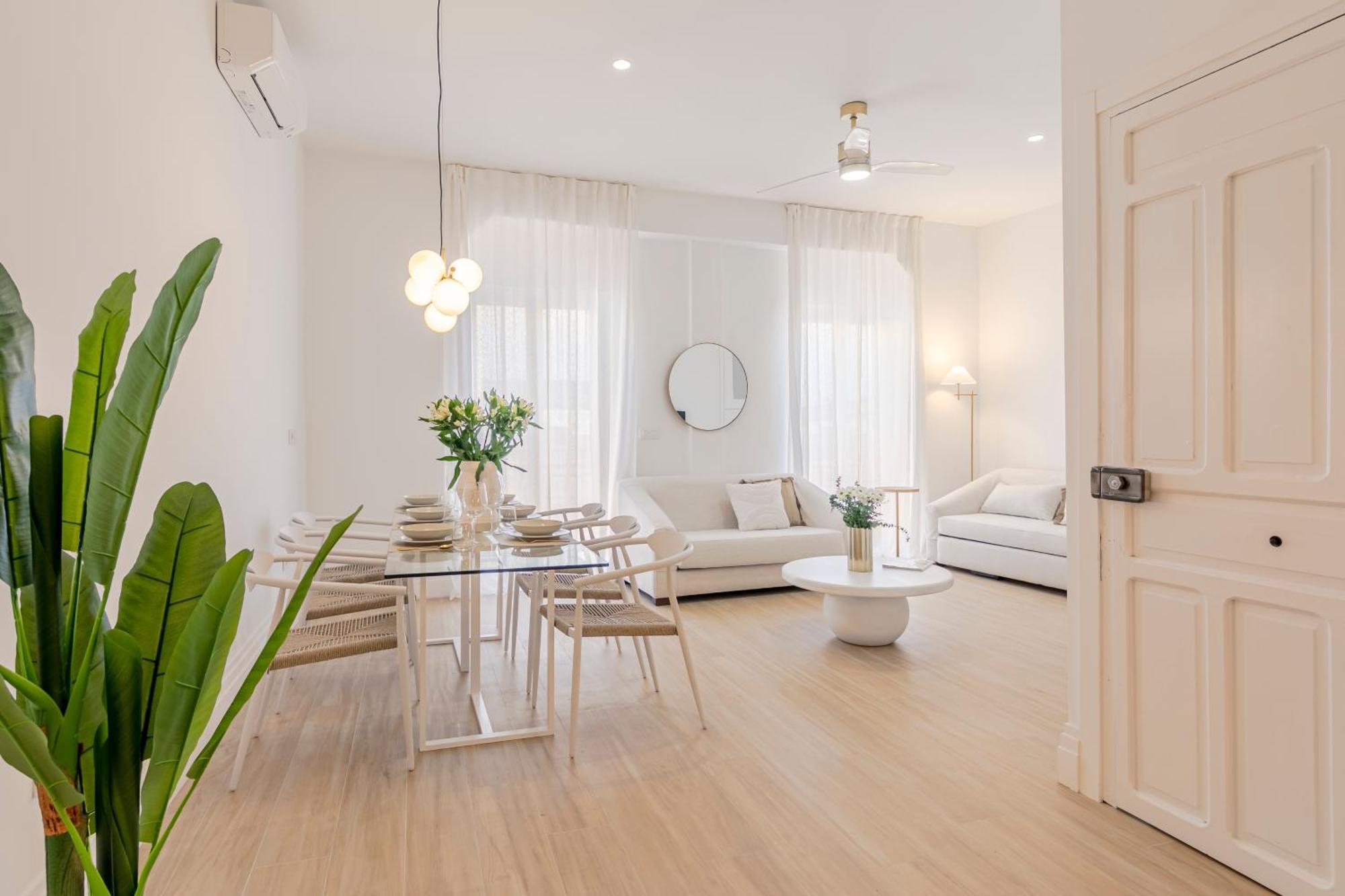 Isg Apartments Faustino 45 セビリア エクステリア 写真