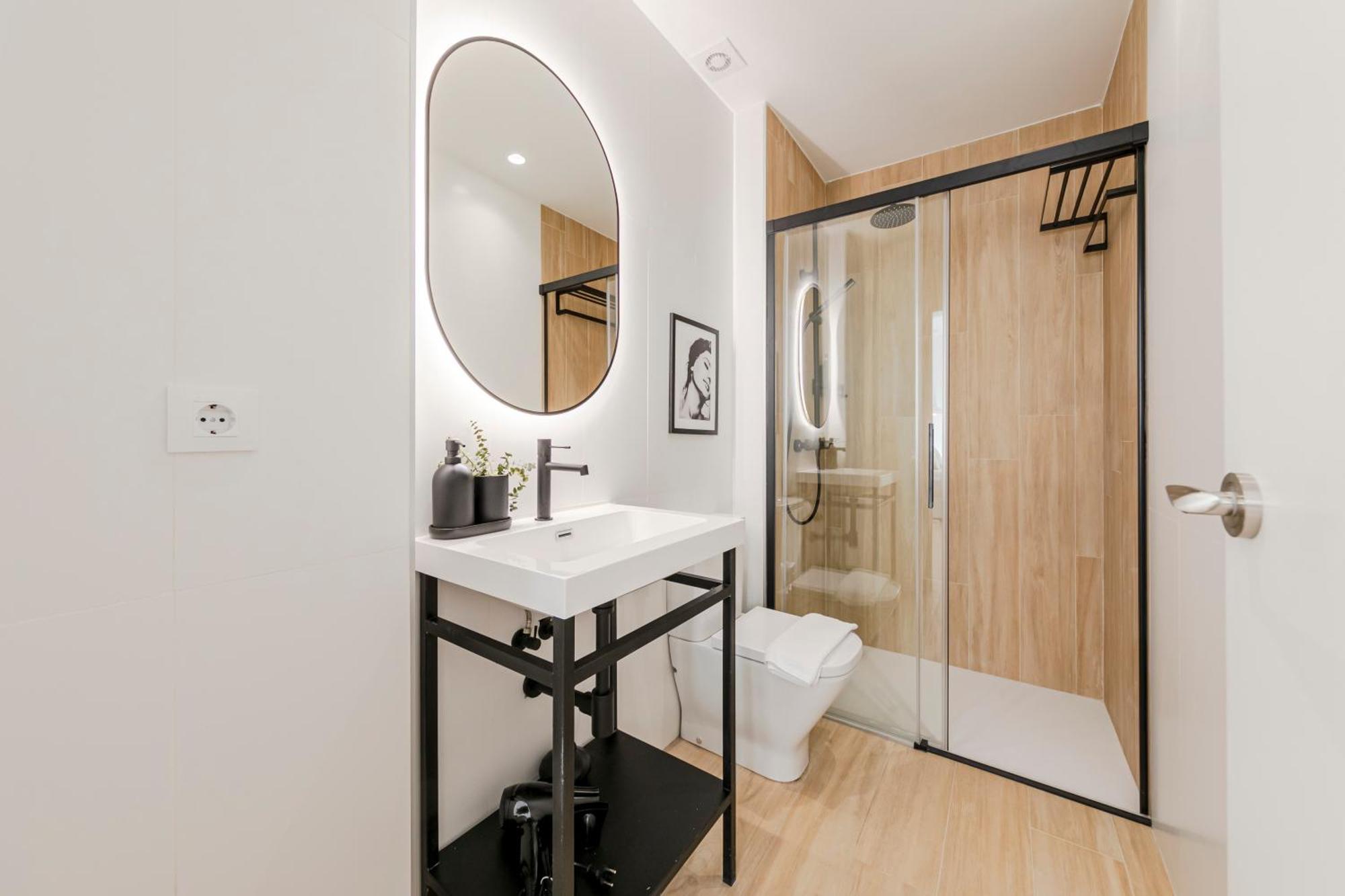 Isg Apartments Faustino 45 セビリア エクステリア 写真