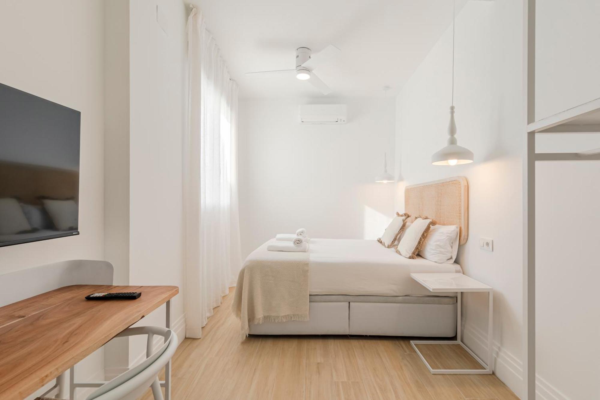 Isg Apartments Faustino 45 セビリア エクステリア 写真
