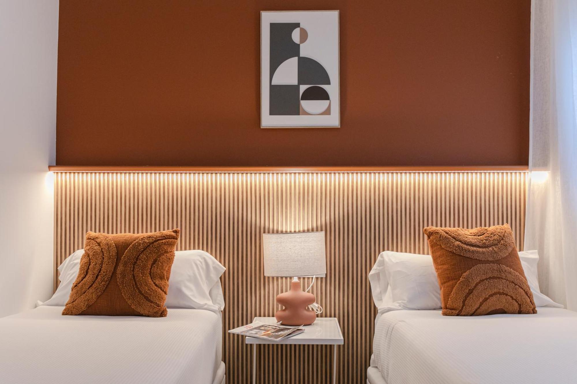 Isg Apartments Faustino 45 セビリア エクステリア 写真