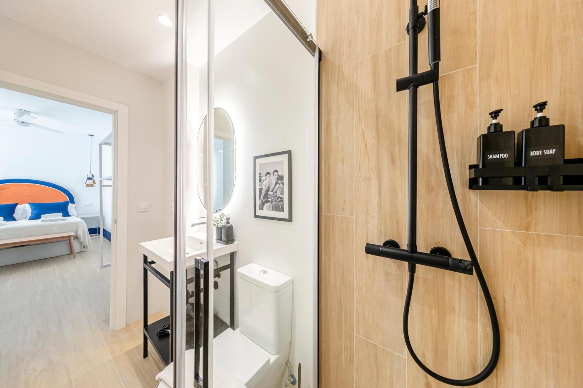Isg Apartments Faustino 45 セビリア エクステリア 写真