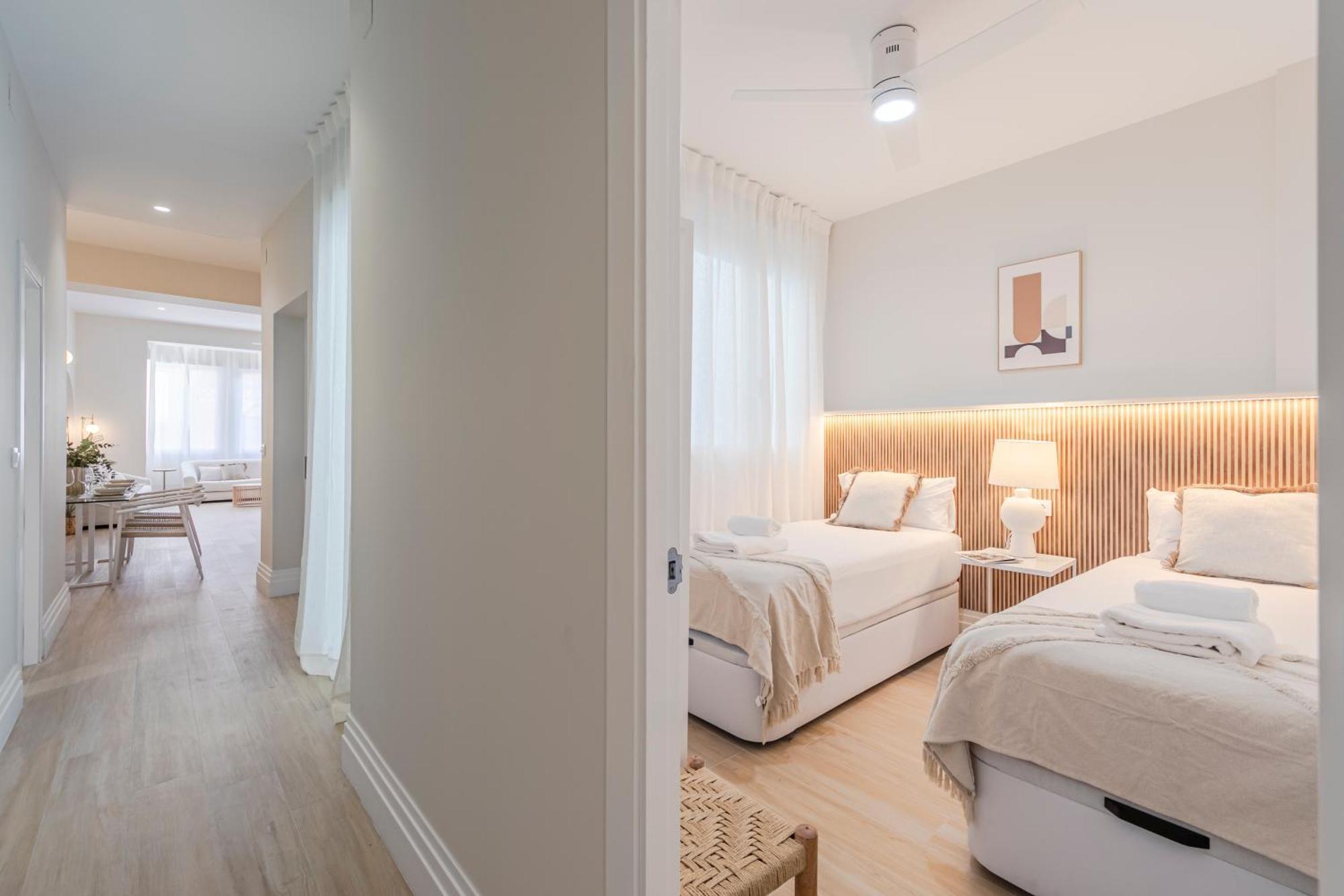 Isg Apartments Faustino 45 セビリア エクステリア 写真